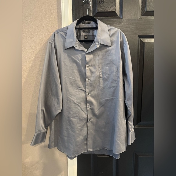 Men's Gray Shirt - Picture 1 of 3